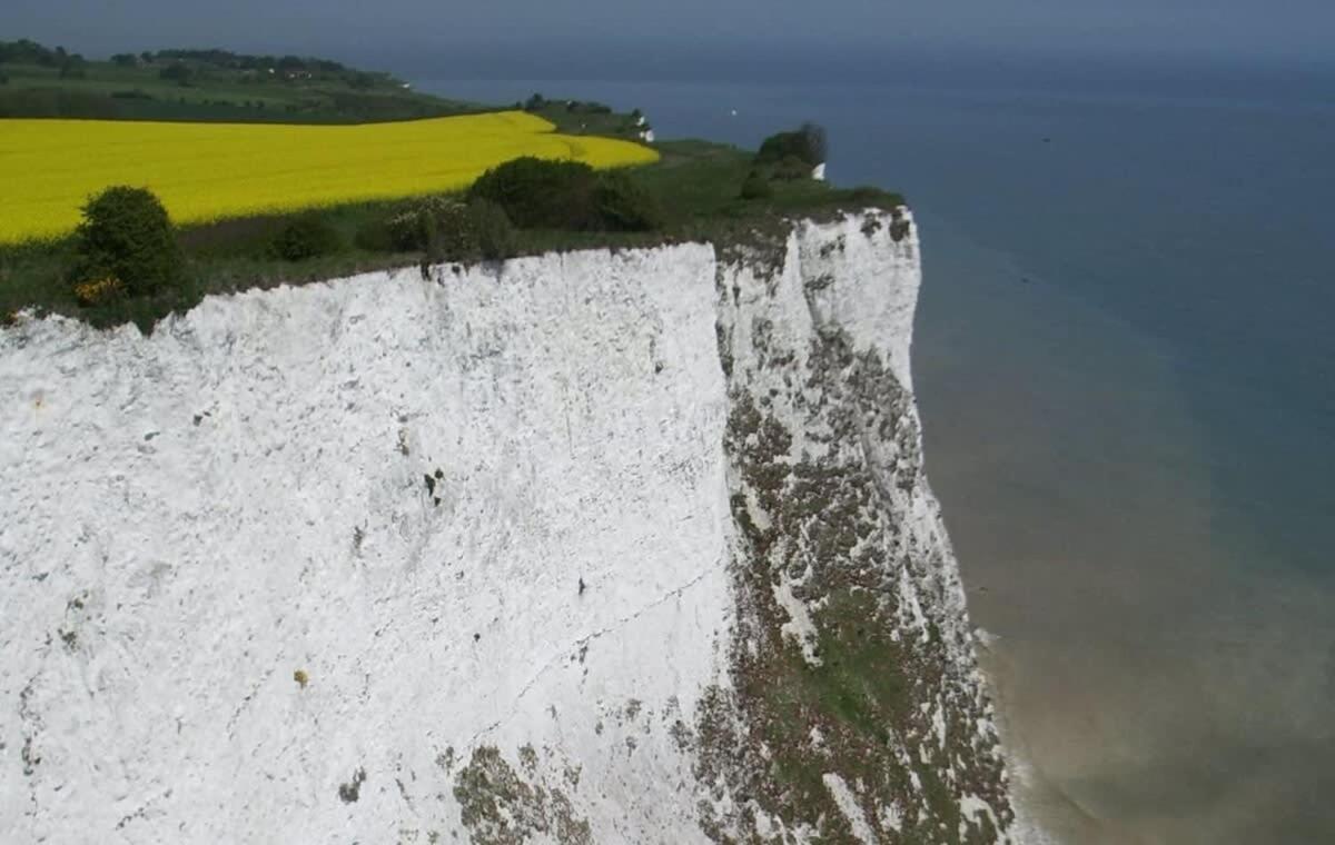 Mariner'S Cottage - On Kingsdown Beach Deal Extérieur photo